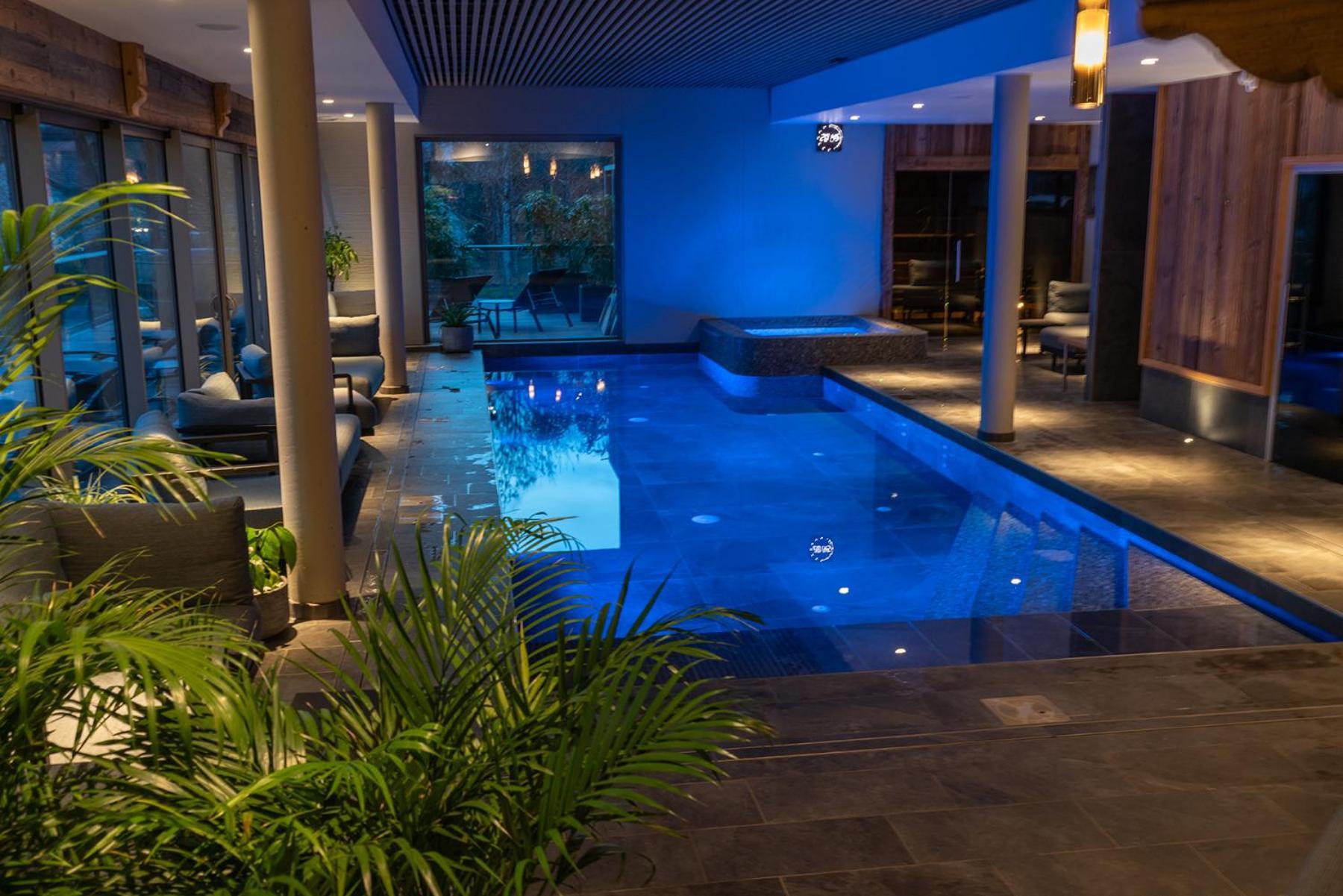 Hotel Interlaken Lounge Bar & Spa Ксорюпт-Лонжме Экстерьер фото